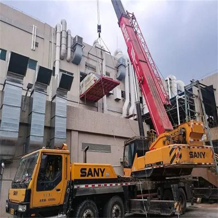 佛罗镇一百吨吊车吊臂多长